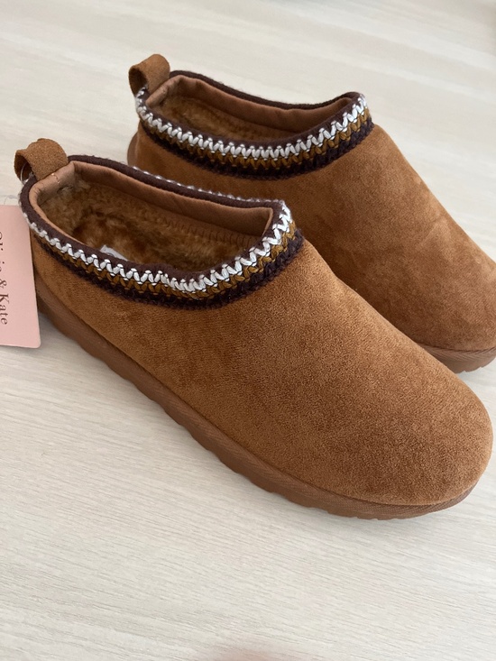 Olivia and Kate Shoes - New WOMEN'S Olivia & Kate Coco